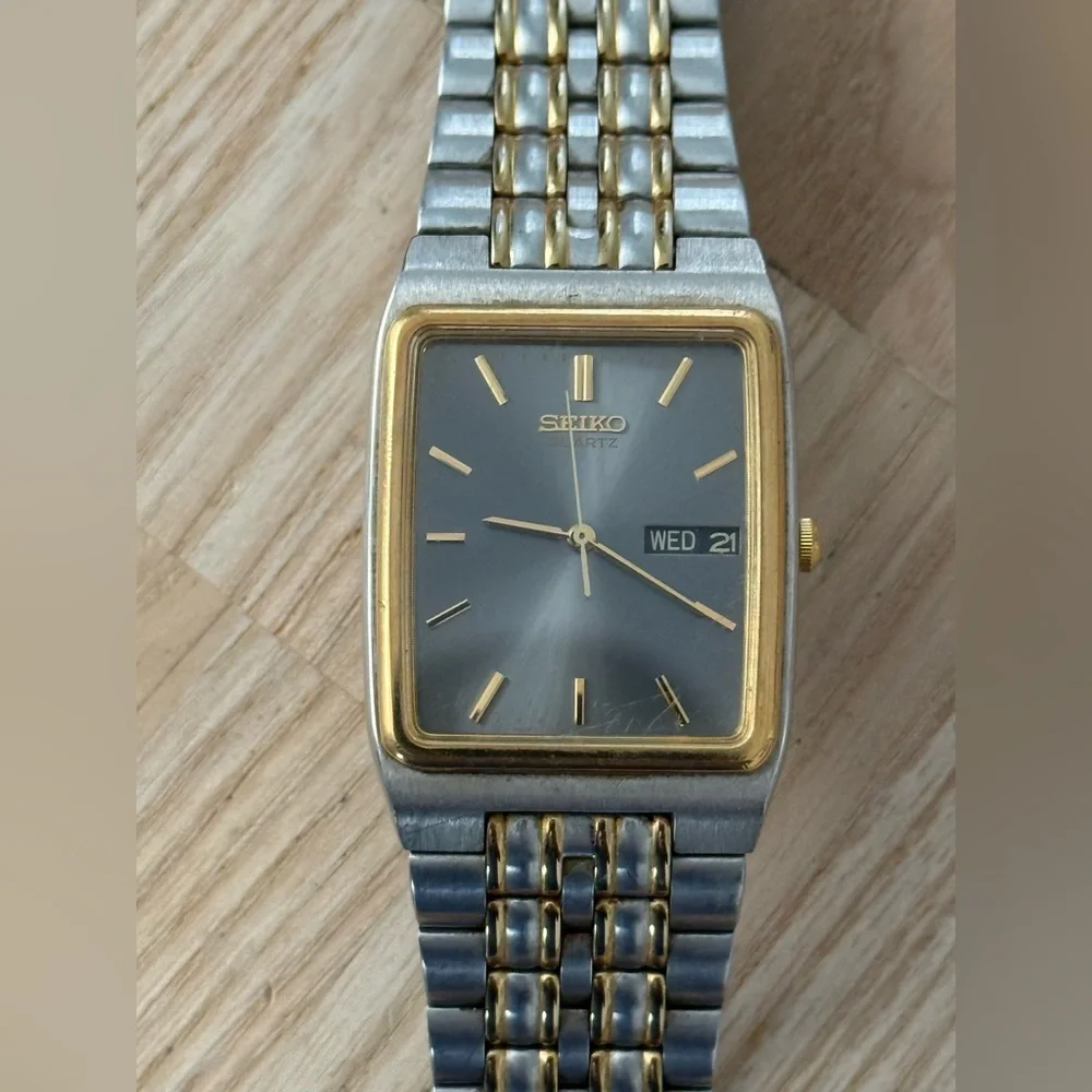 Seiko Rare Vintage Tank Watch Rectangular Gray Dial Two-Tone Case Bracelet Date